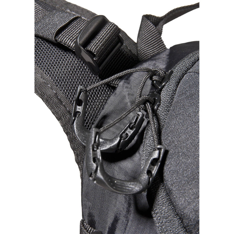 Amplifi Track 23  stealth black - Velikost: L/XL