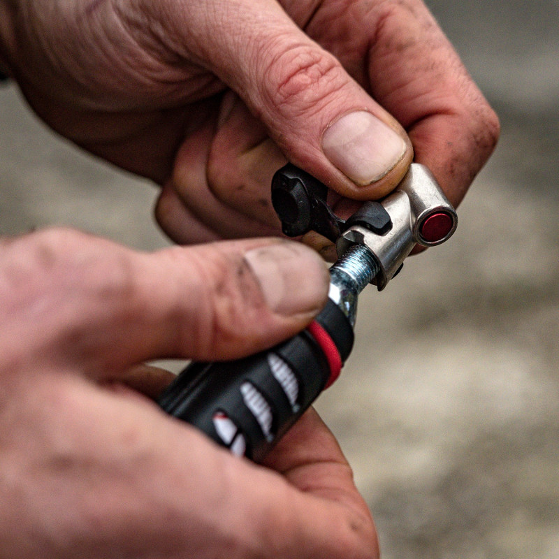 WELDTITE  Plnicí ventil Jetvalve s CO2 bombičkou